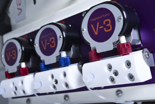 V3 pump - flow chemistry systems