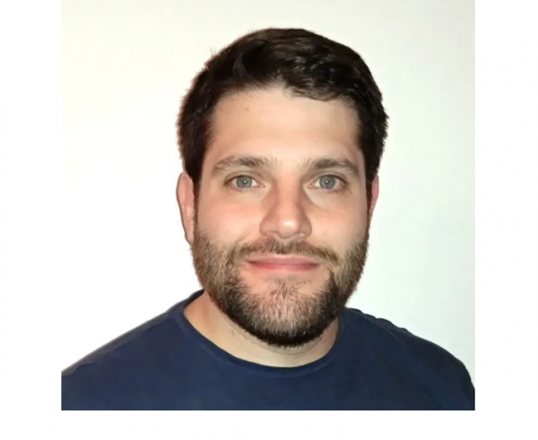 Dr. Manuel Nuño, CSO at Vapourtec, completed his PhD in photocatalysis at University of Bath, under the supervision of Dr Richard J. Ball. Before joining Vapourtec, Manuel worked as a process development chemist in food manufacturing industry improving industrial batch and flow processes.